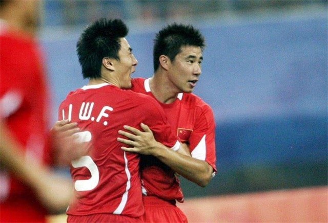 董方卓陨落的天才,天才球员董方卓的残酷答案