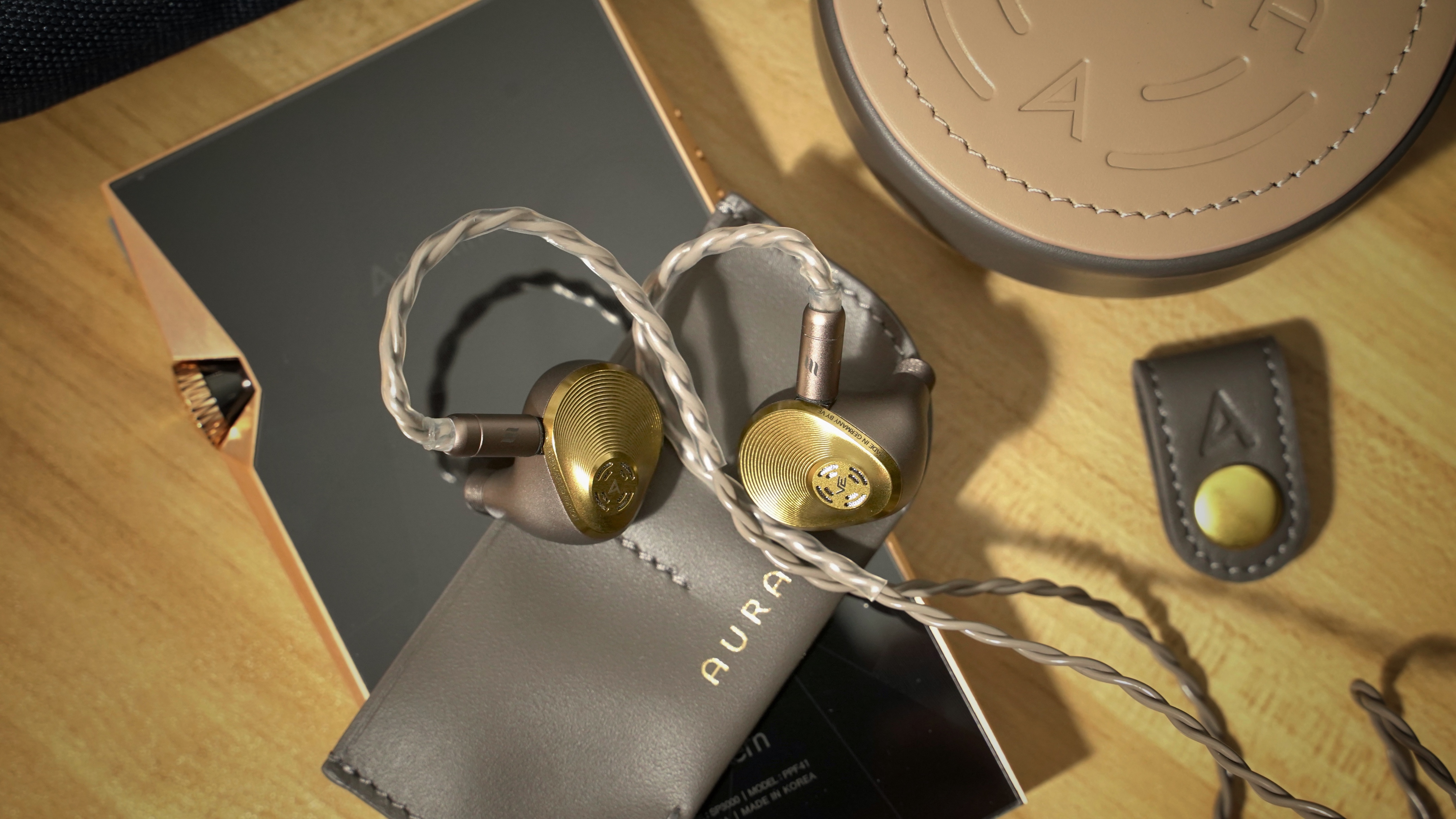 仅售三万罕见非典型旗舰德国耳机：AstellKernAURA深度剖析报告