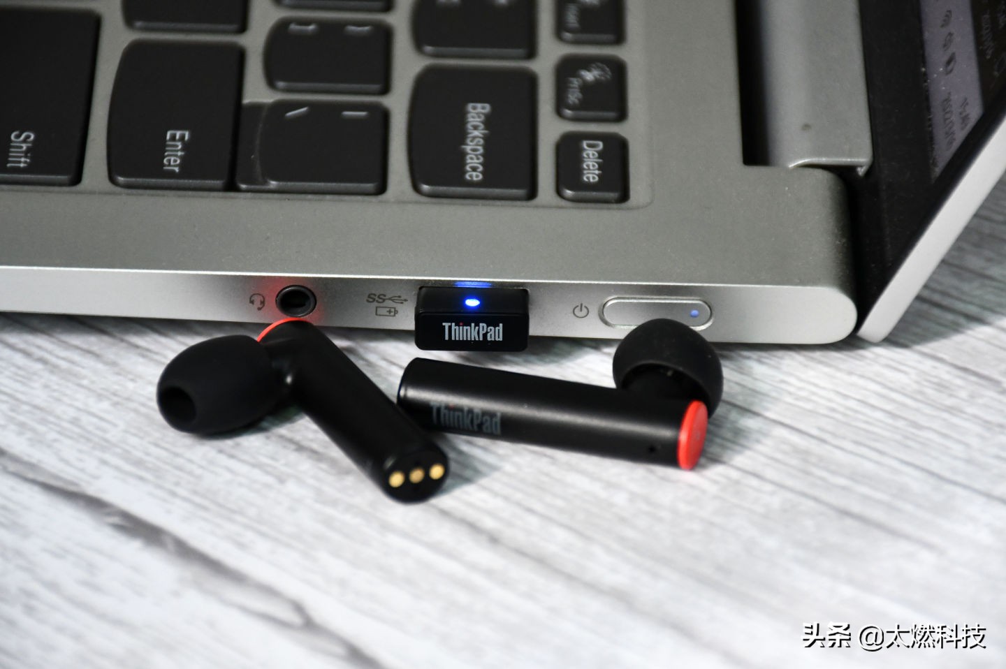 thinkpadpodspro无线蓝牙耳机,thinkpadpodspro耳机