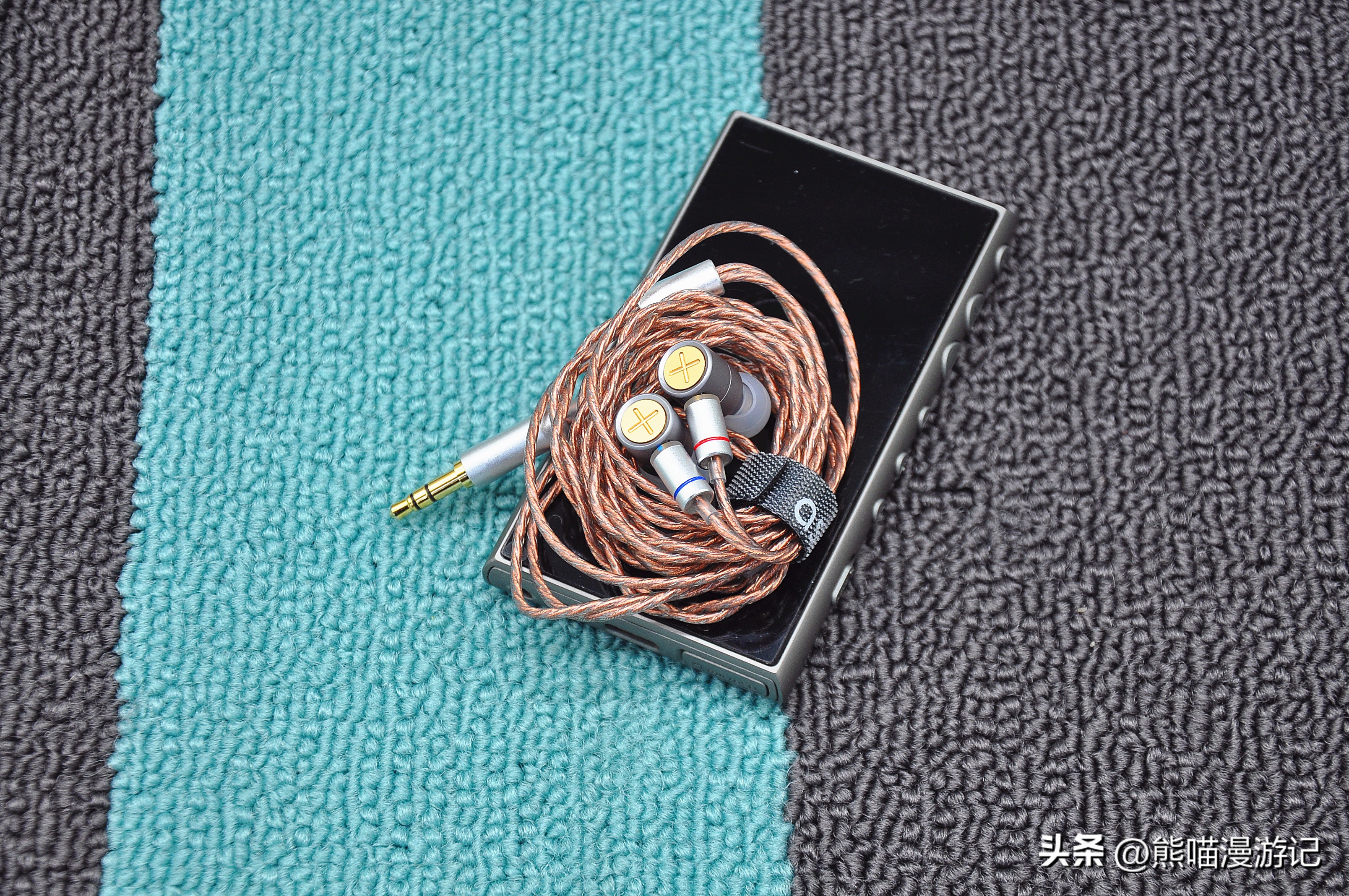 可玩性高的hifi入门高性价比耳机,百元蓝牙hifi耳机