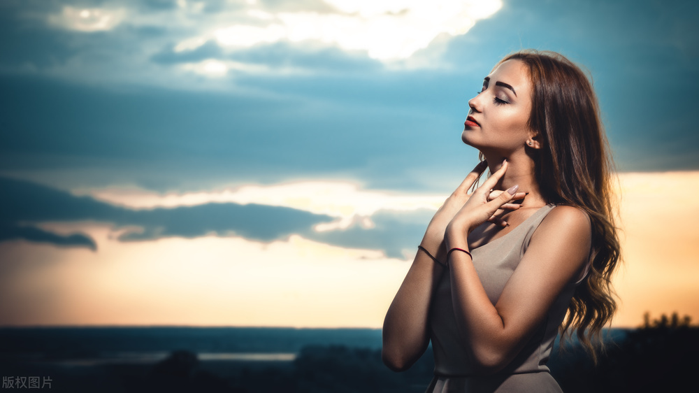 微信收发过的红包,比不上多年前一张贺卡