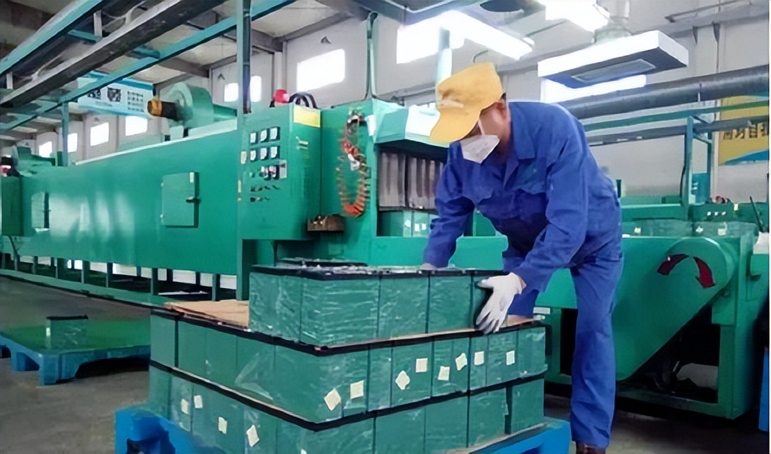 电动车电池换新的旧的怎么处理,电动车换电池注意事项大全