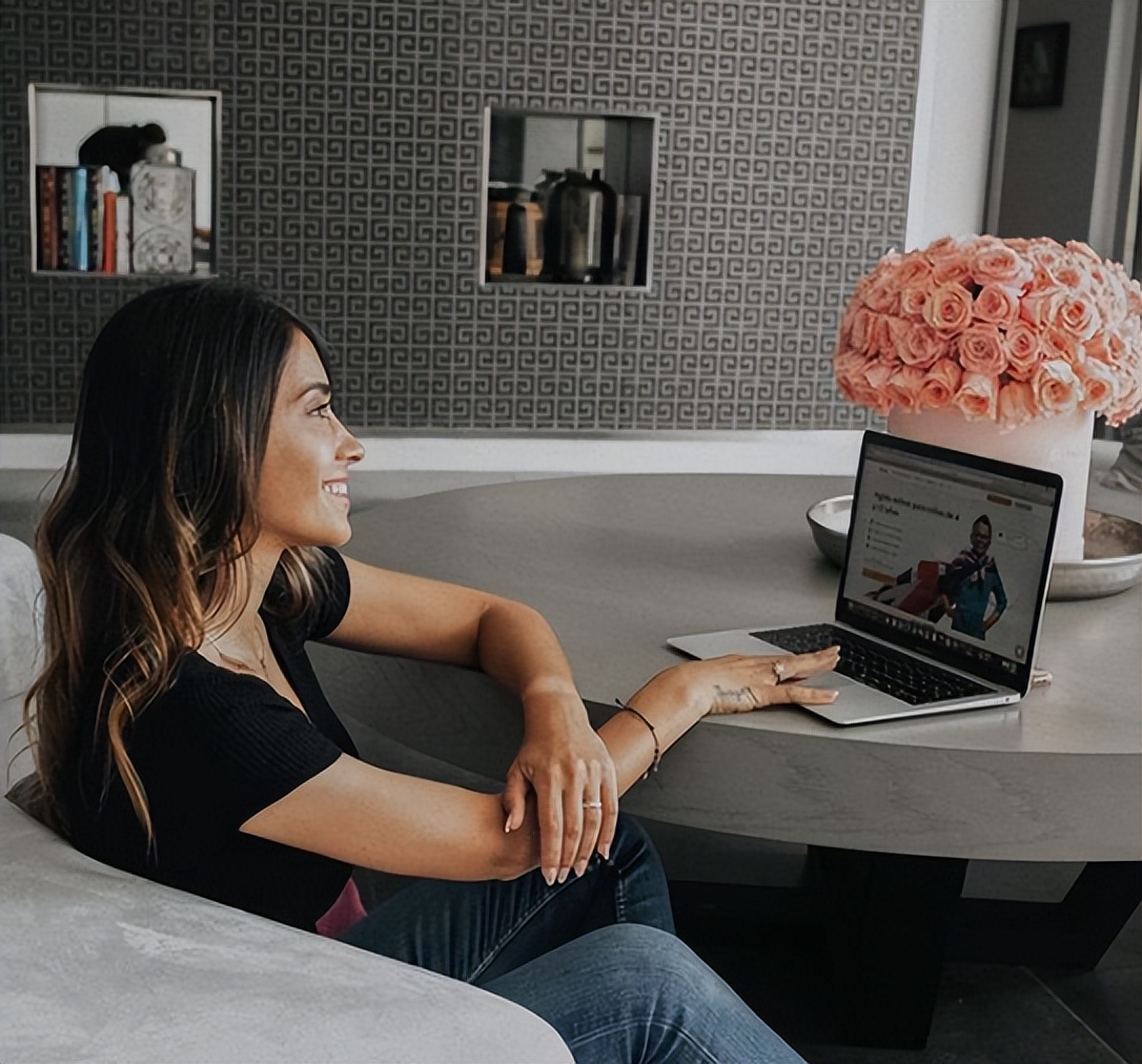 阿根廷夺冠梅西妻子,阿根廷夺冠梅西c罗