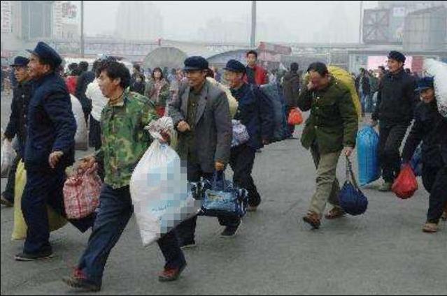 公公霸占儿媳6年，当着儿子的面行苟且之事，儿媳做法令人不解