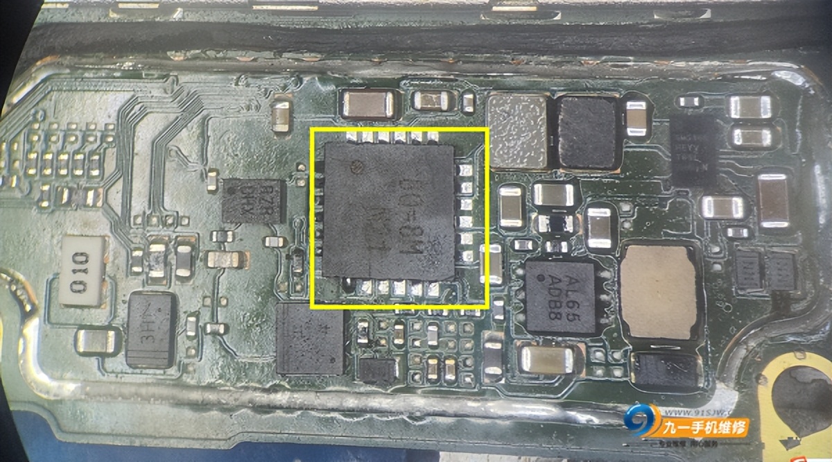 oppo手机进水开不了机怎么办,oppo手机进水了打不开机怎么办
