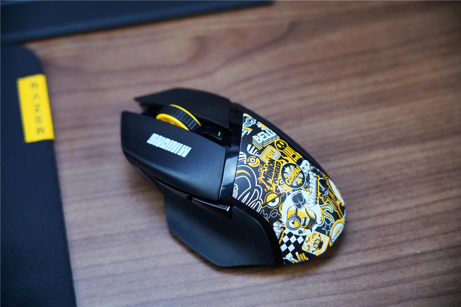 雷蛇黑寡妇小黄人联名,雷蛇小黄人什么时候发布的