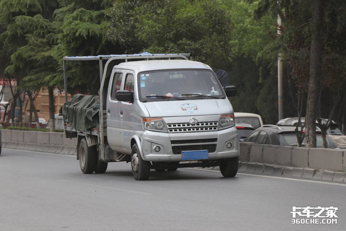 栏板车改内置高栏违法吗,4.2米厢货改高栏违法吗