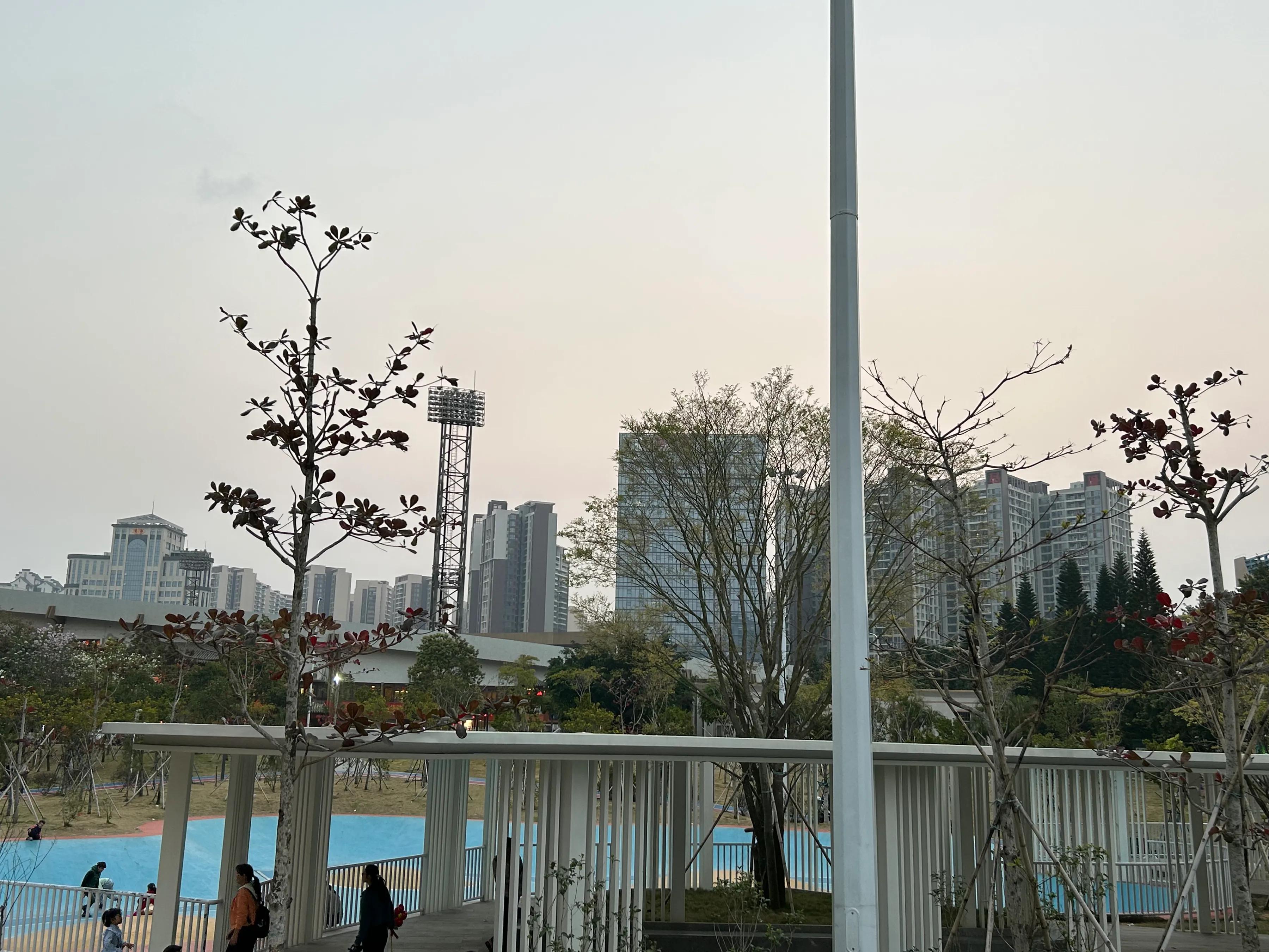 前2个月我国外贸进出口较快增长,中国对美国贸易6月顺差