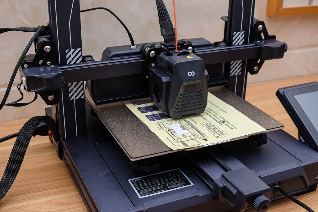 新卷王3D打印机来了，ELEGOO爱乐酷Neptune4海王星体验