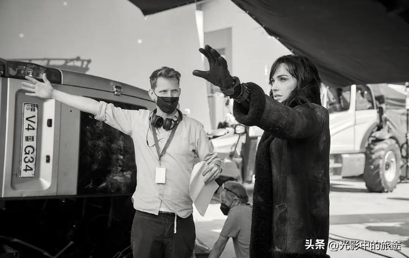 加朵网飞动作片《铁石心肠》，这是女人版007！还是《碟中谍》？