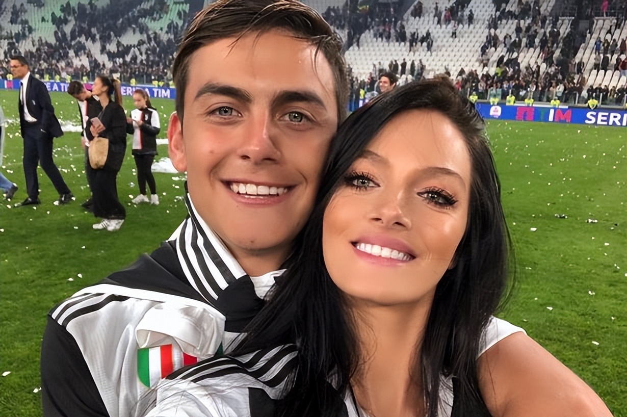 场上众星争辉，场下群芳斗艳，前中超二星妻子最具气质