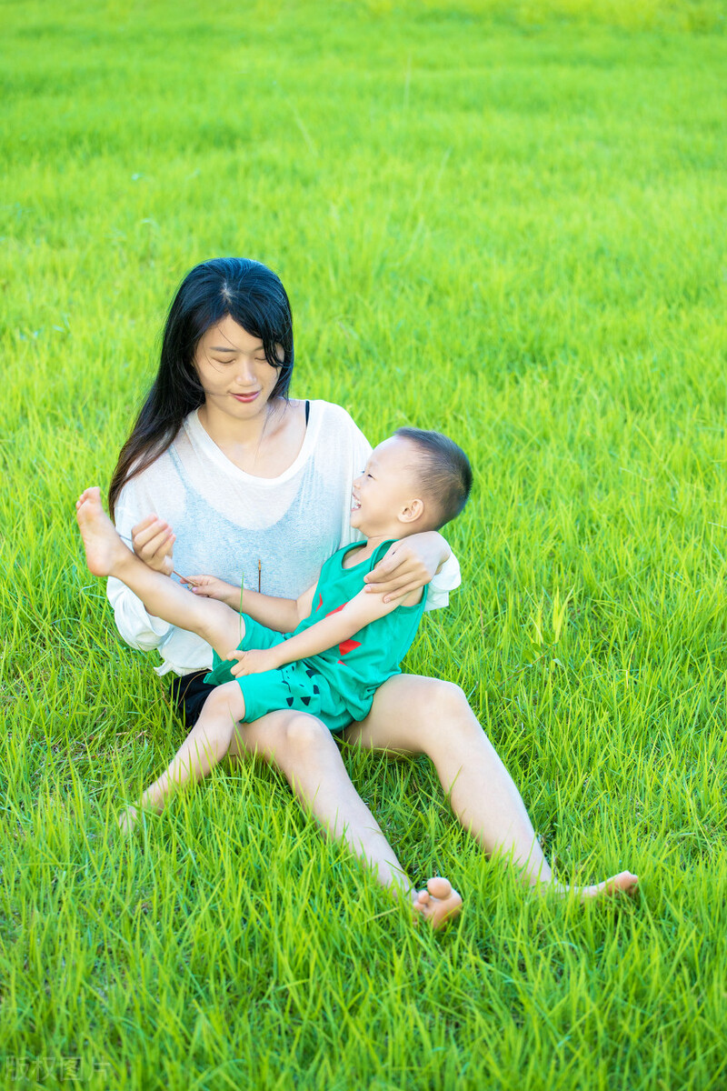 宝宝认生特别厉害,宝宝认生怎么调理