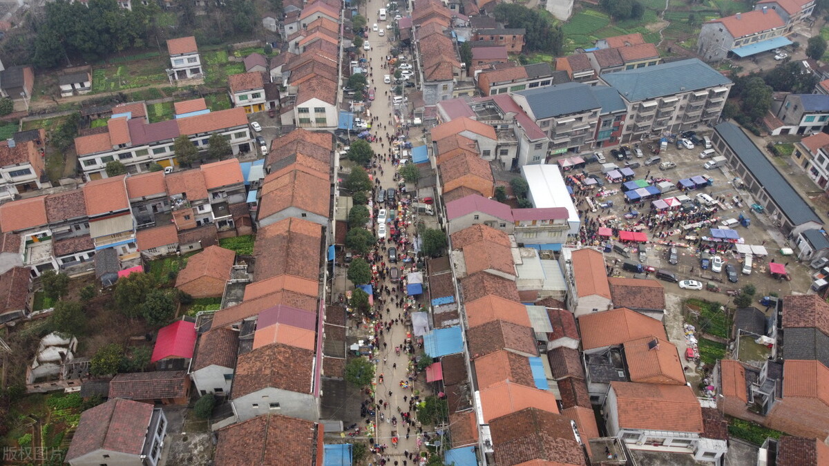 农村大集上三样东西不能买,农村赶集三种东西最不能买