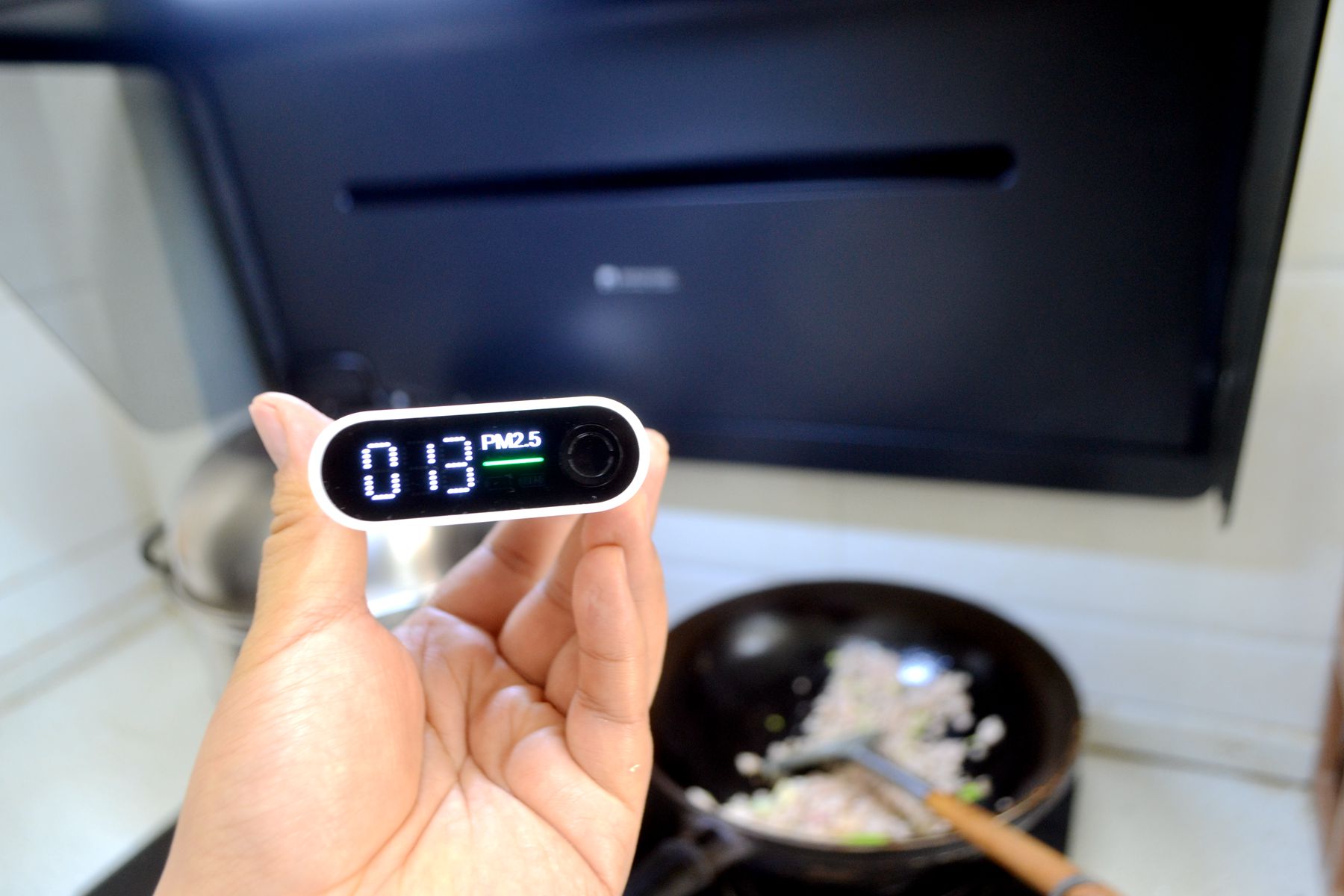 传统烟机灶具会被淘汰吗,米家智能净烟机对比普通油烟机