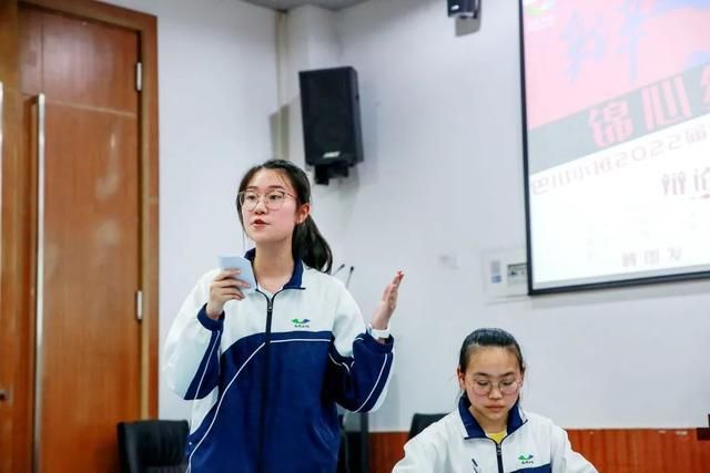 不擅长表达的孩子怎样引导,内心孤独的孩子怎样能改变性格