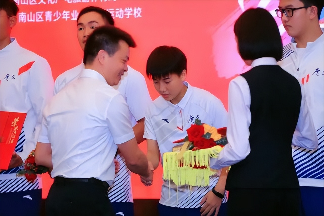 深圳南山学生的一天,深圳南山暑假