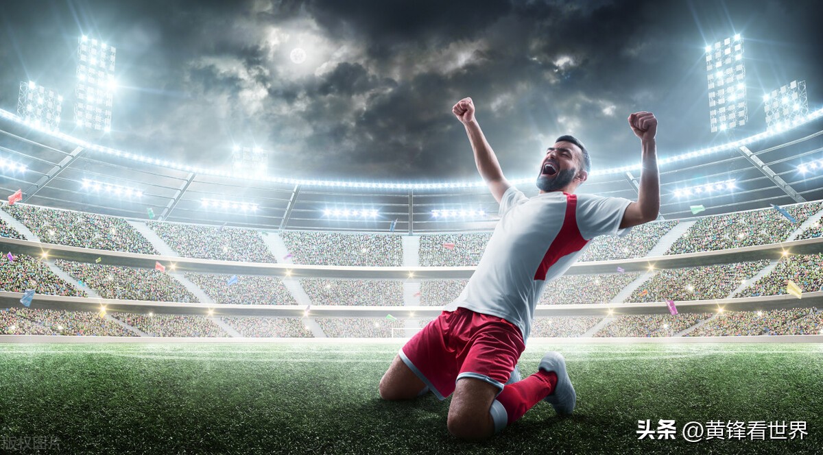 世界足球收入最多的球员排名2015,世界十大足球运动员收入