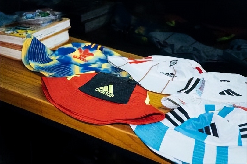 adidas合作上海,adidas足球活动