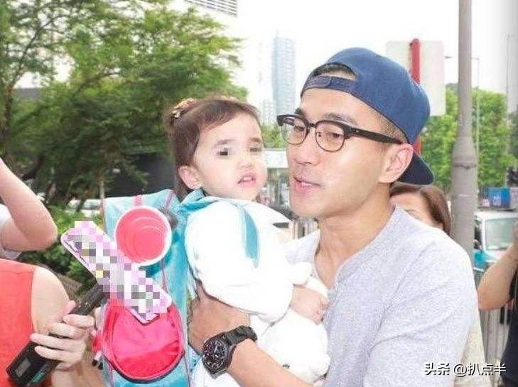 《东八区》下架,7部“叔圈”油腻史诗级巨制,你躲过了几部?