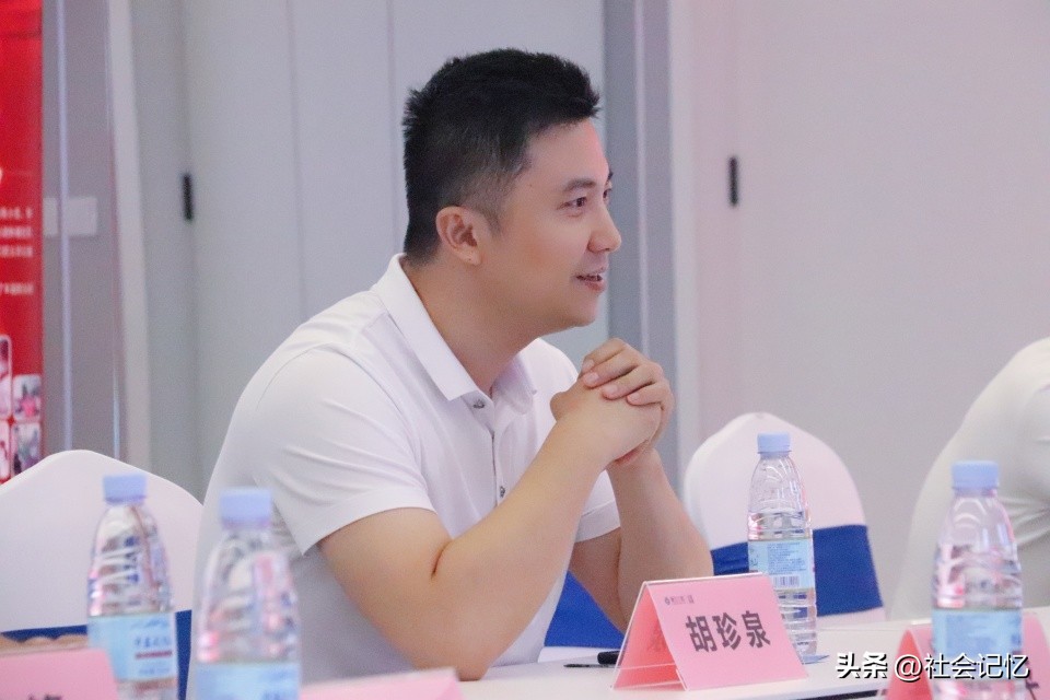 医院领导莅临我院交流指导,宜春康贝口腔正畸