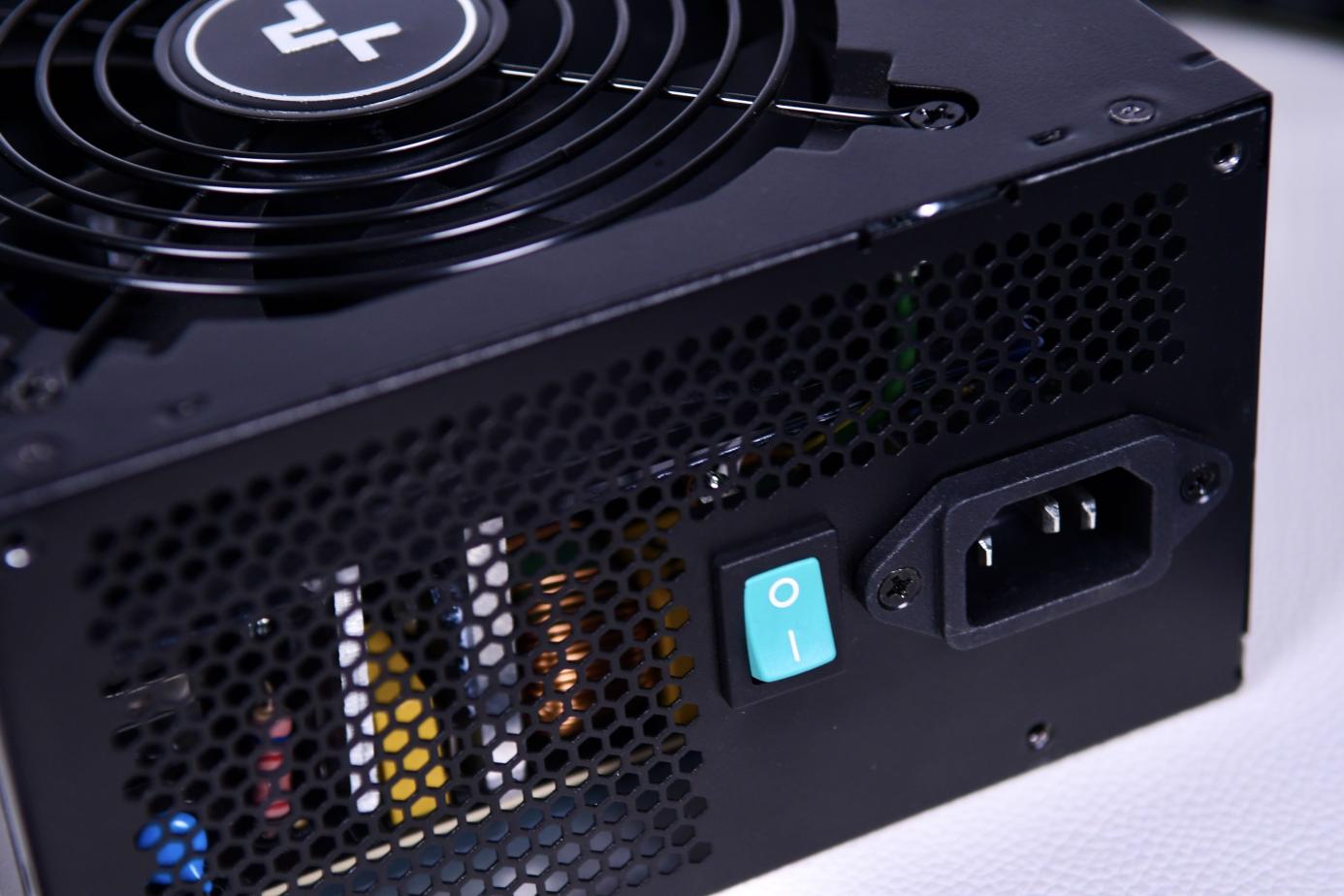 apu可以配独显吗,apu能不能加独显