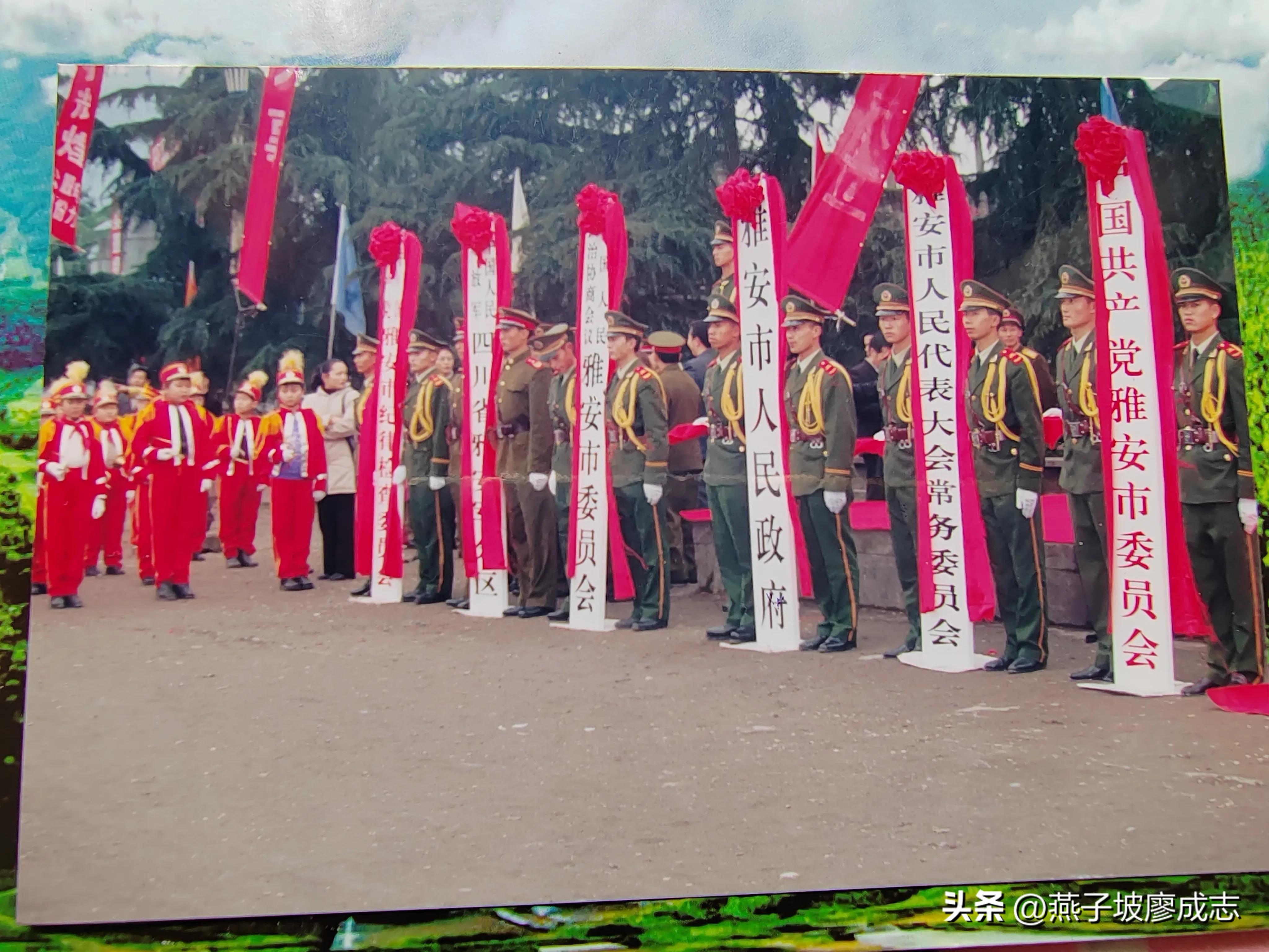 革命薪火,革命薪火代代相传绘画