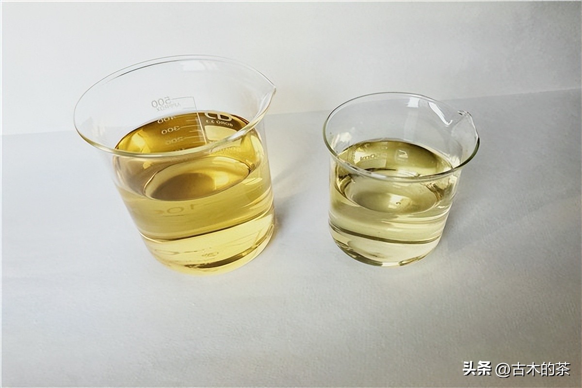 用于环氧树脂和氰酸酯共聚物的苯基膦酸铜的阻燃性和热性能