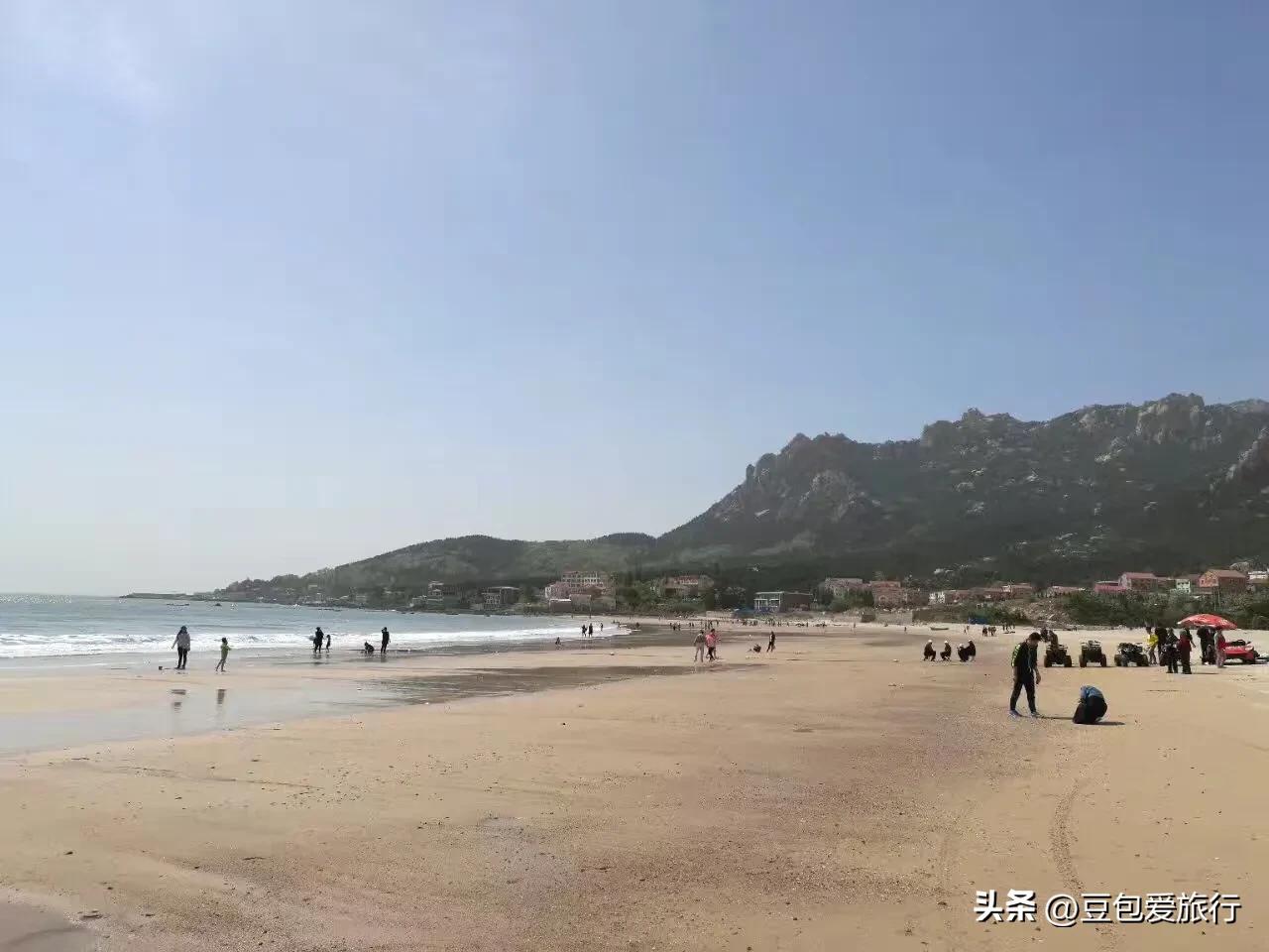 青岛旅游最干净人最少的沙滩,青岛适合夏天去的沙滩