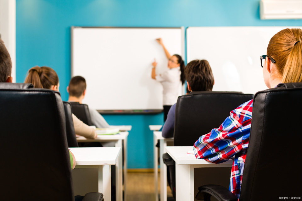 九耶：用服务、用态度、用心为学员就业之路保驾护航