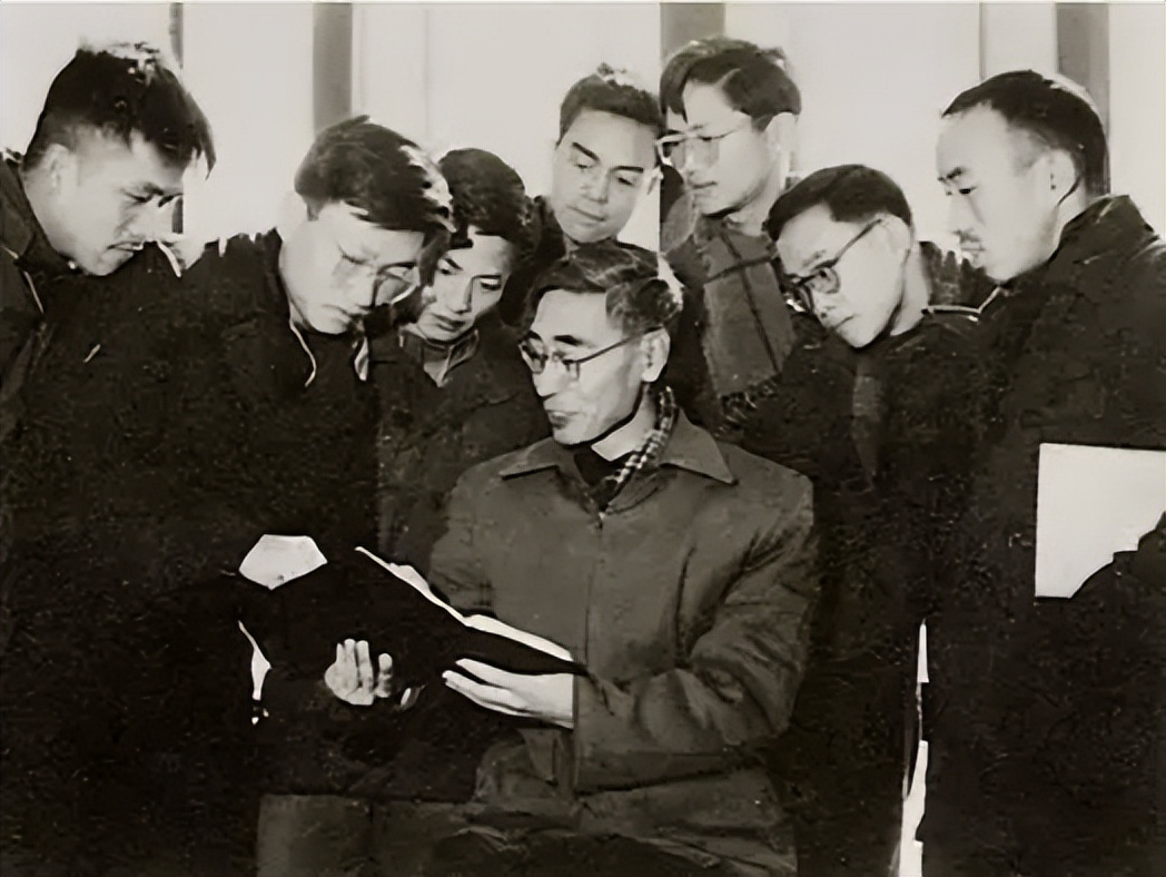 54年前，空难带走了能顶十个师的科学家，周总理下令彻查空难