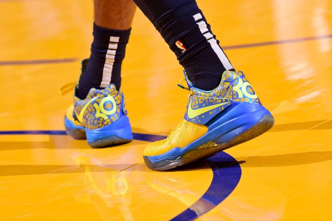 nba杜兰特最超神表现的比赛 (杜兰特单场得分新高)