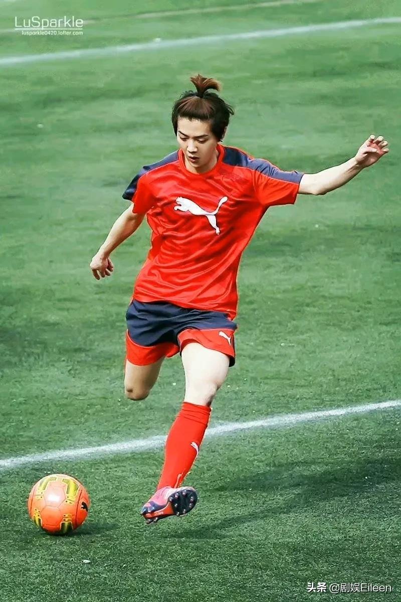 鹿晗职业足球,鹿晗对足球的贡献