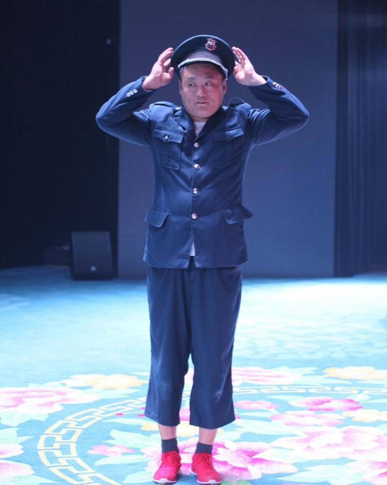 宋晓峰的全家照,宋晓峰乡村爱情生孩子