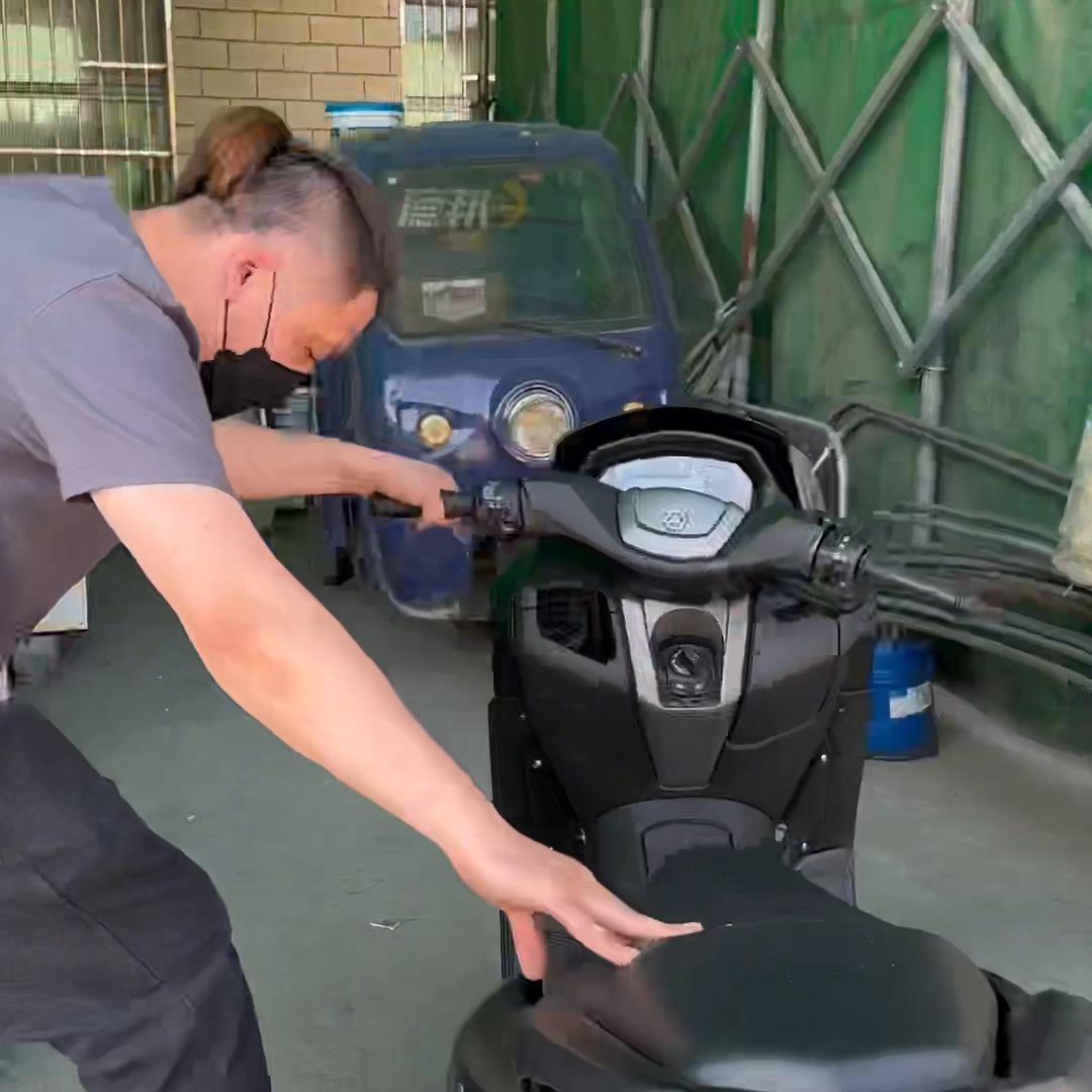 找物流尽量找大物流公司 准新车出现运损，略带遗憾@DOU+小助手