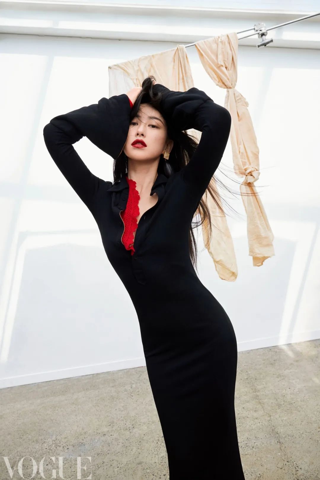 朱珠乘风破浪绝美,朱珠乘风破浪后又去读书