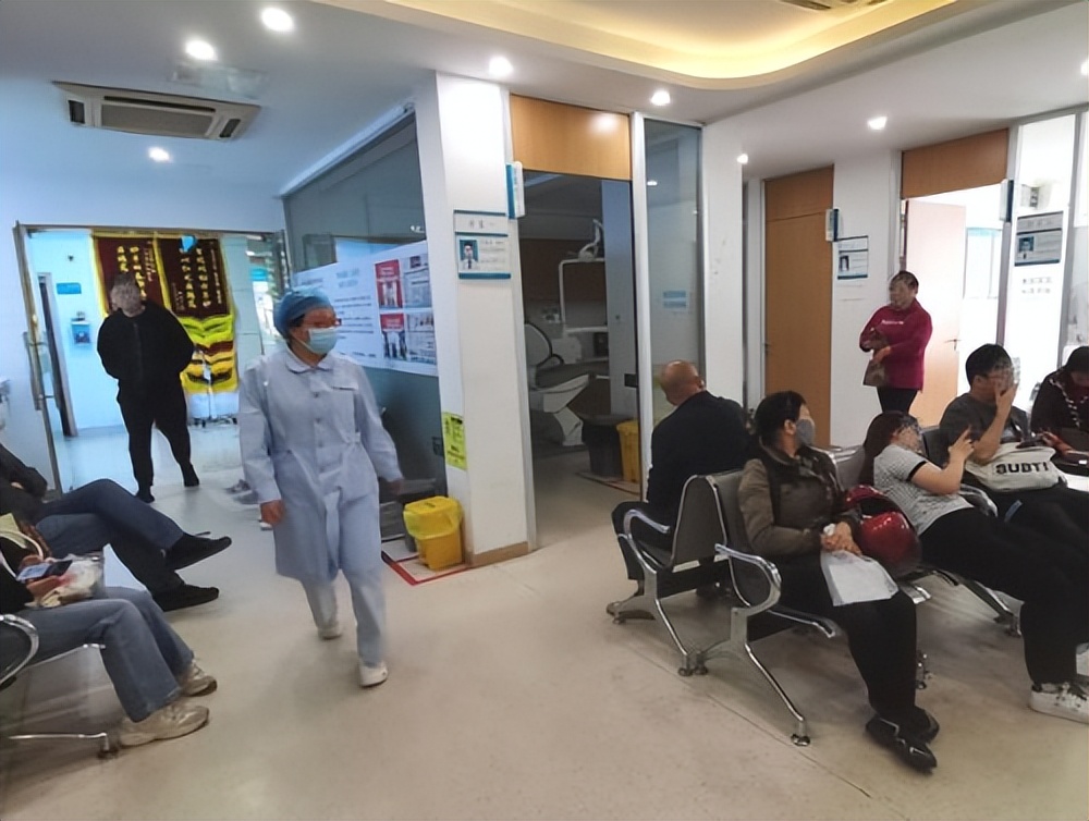 上海徐浦中医医院口腔科,上海徐浦中医医院周日有吗