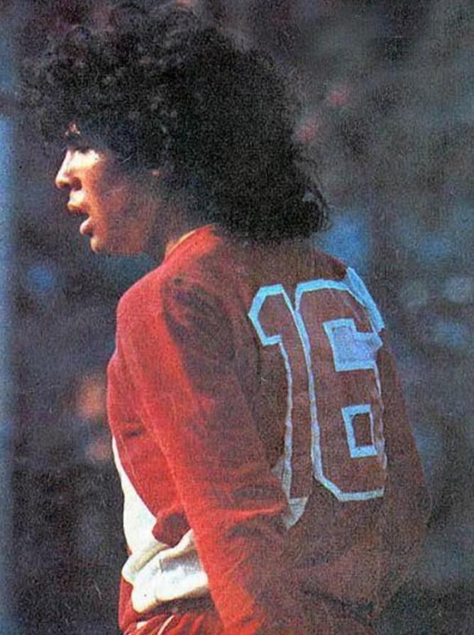 马拉多纳上帝之手被收回,马拉多纳世界杯受伤