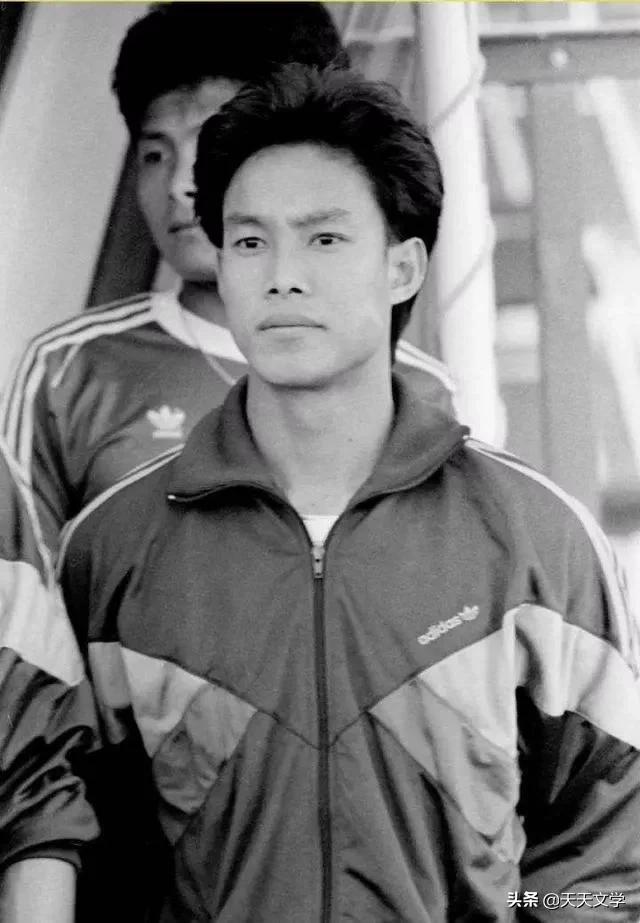 谢育新最佳进球,中国足球队原中场核心谢育新