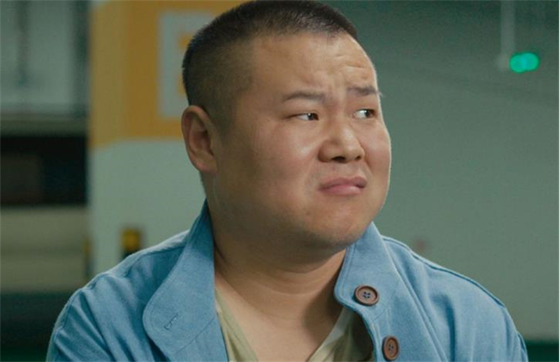 岳云鹏吐槽国足被要求道歉,岳云鹏当众吐槽男足却被要求道歉