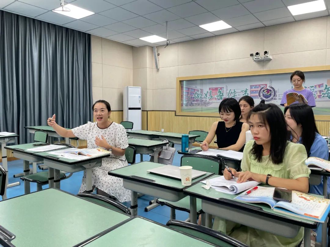 双流区实验小学外国语学校英语,外国语实验小学成都