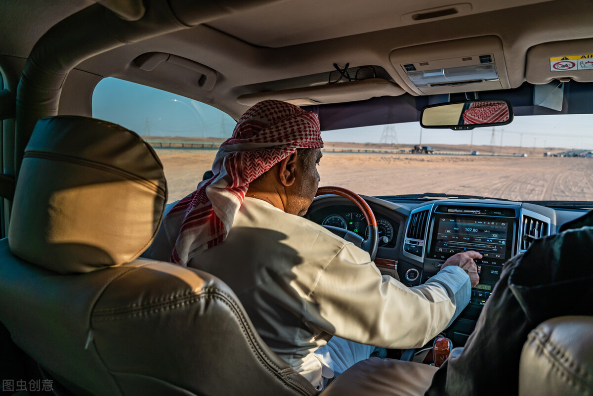 做梦也没有想到，有一天竟然会为了省钱住进迪拜