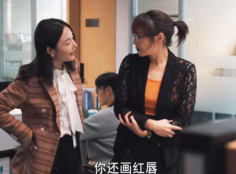 大嫂高叶刚翻红,大嫂高叶成名