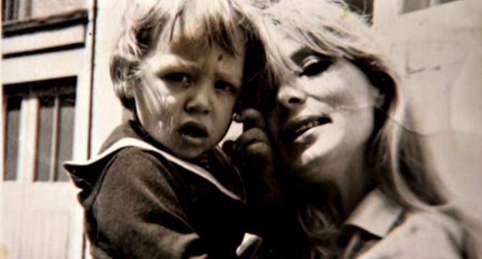 阿兰德龙颜值巅峰佐罗,阿兰德龙佐罗年轻照片