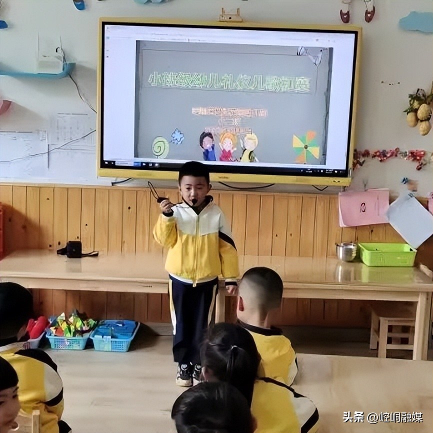 幼儿园童语诵童音活动方案,小班礼仪儿歌完整版