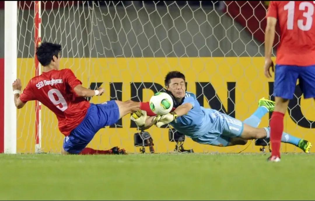 最佳门将曾诚近况,硬汉曾诚