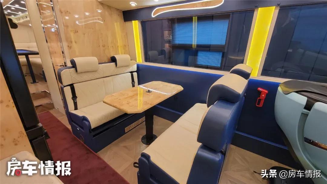 金龙房车豪华版,a型金龙大巴房车豪华版介绍