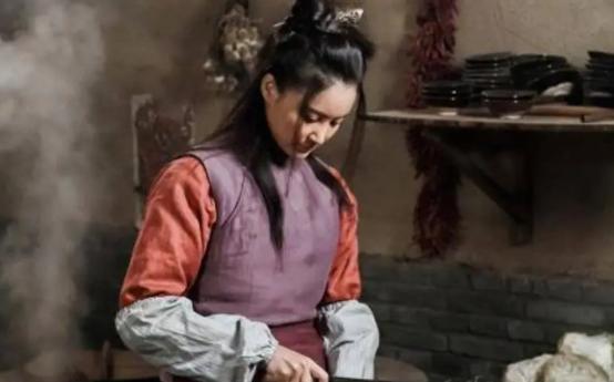 在古代多少钱能买一个丫鬟,古代多少钱可以买一个丫鬟