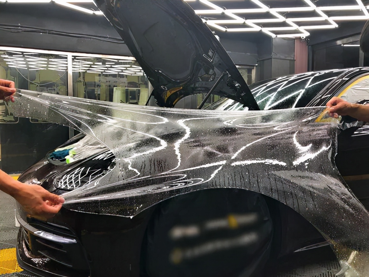 隐形车衣人工与机裁哪个好,隐形车衣机裁好还是手裁好