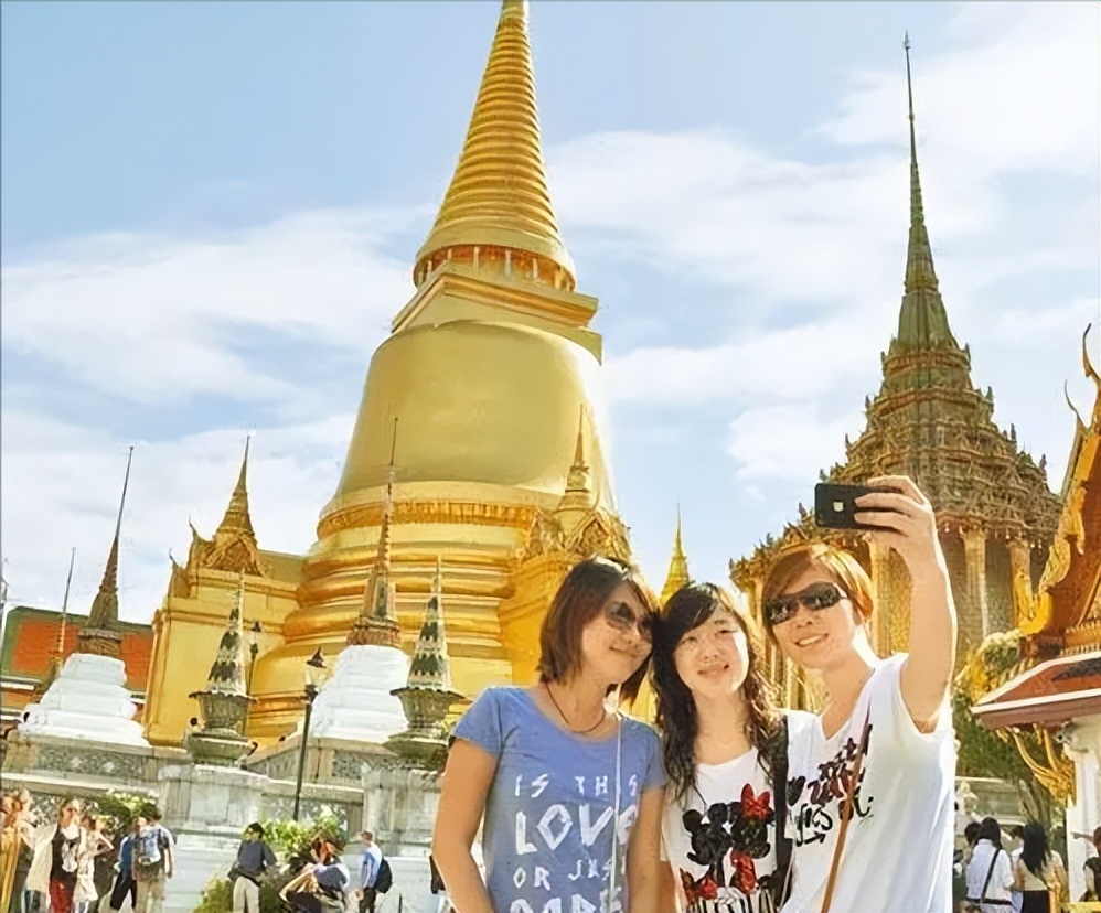 泰国五一,中国游客没来,机场一片冷清,网友:中国赚钱中国花