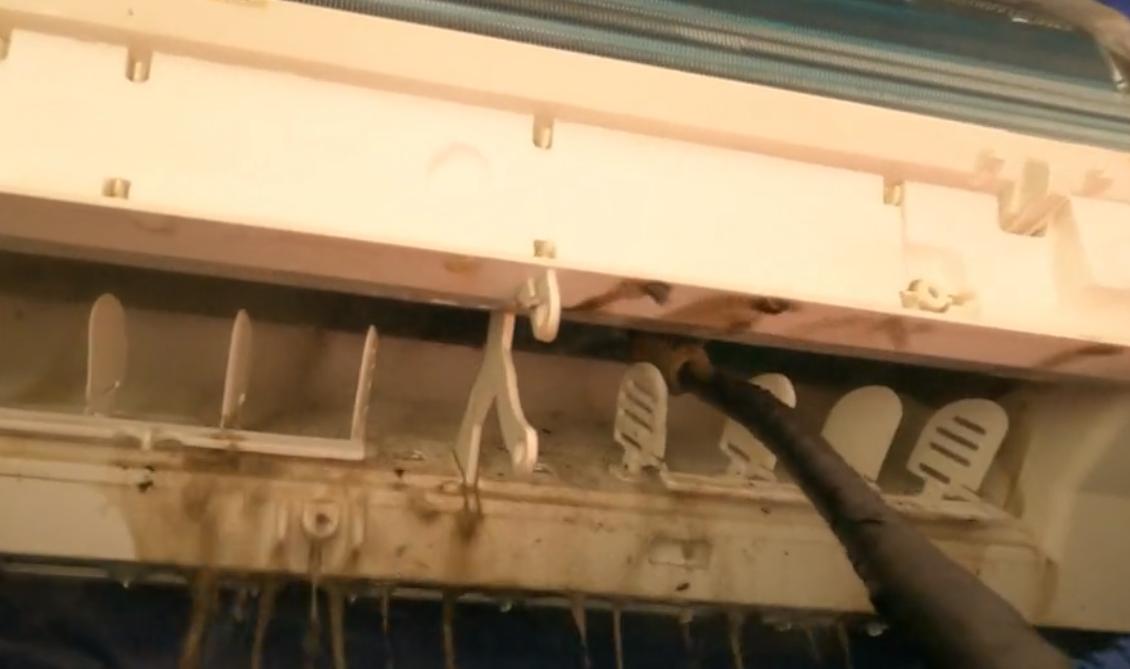 格力壁挂式空调怎么拆洗,格力酷立式空调拆洗图解